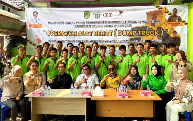 Disnakertranskop UKM Barito Utara Gelar Pelatihan Operator Dump Truck di Kalsel