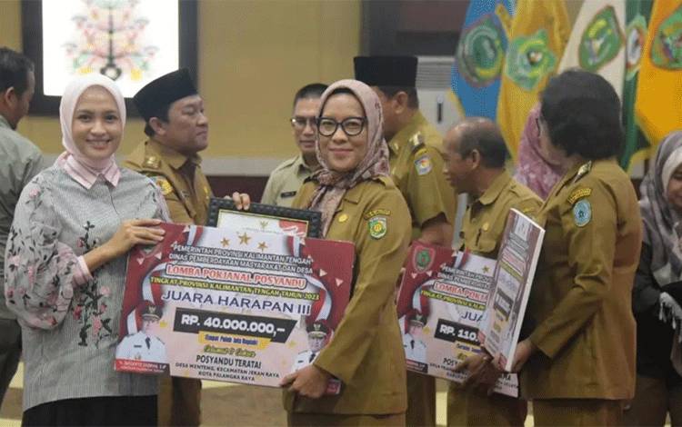 Palangka Raya Raih Penghargaan Prestisius Lomba Pokjanal Posyandu