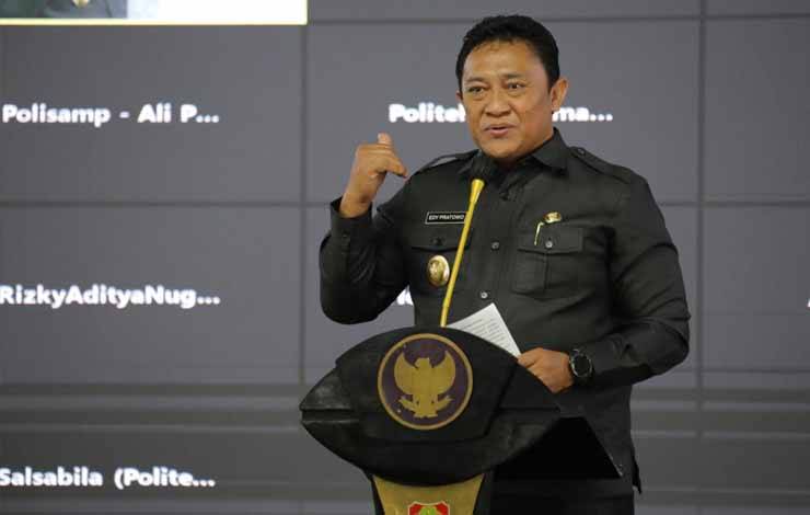 Wagub Edy Pratowo menyampaikan sambutan pada pembukaan Penyuluhan dan Bimbingan Penyiapan Tenaga Kerja Siap Pakai. (FOTO:FERRY)