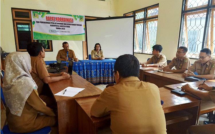 Dinas KPP Barito Utara Rakor Validasi Data Tim Penyusunan FSVA