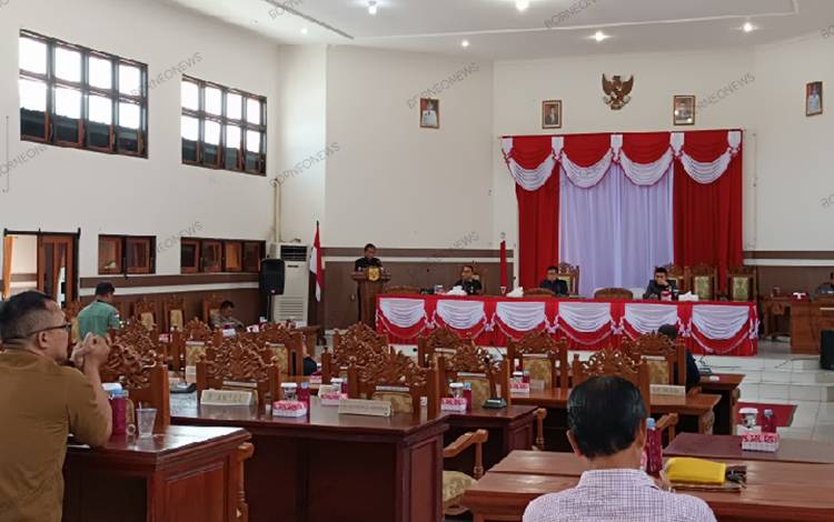 Lima Fraksi DPRD Gunung Mas Setuju Raperda Dibahas Lebih Lanjut