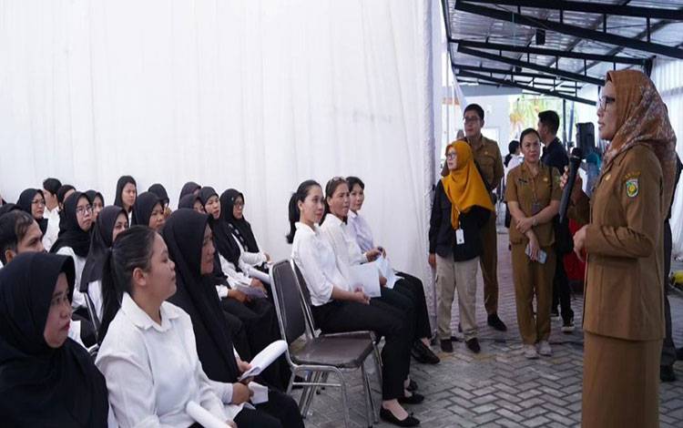 Pj Wali Kota Palangka Raya Berikan Pesan Penting saat Pantau Tes CASN PPPK