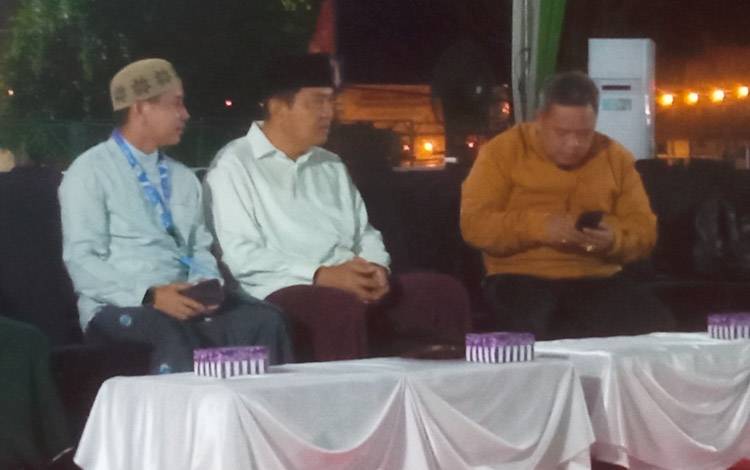 Sambil Memantau MTQH ke 31 Kalteng, Pj. Bupati Kobar Saksikan Peserta Membacakan Ayat Suci Alquran