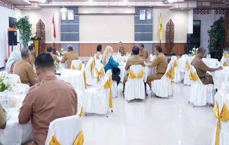 Pj Wali Kota Palangka Raya Adakan Pertemuan Strategis dengan Semua Kadis
