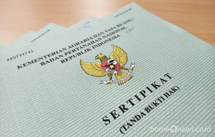 Ilustrasi - Sertifikat tanah. (ANTARA/HO-PLN)