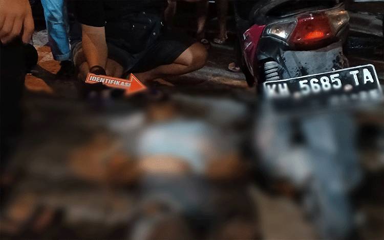 Seorang Pria Meninggal Depan Warung Putri Karindang Palangka Raya