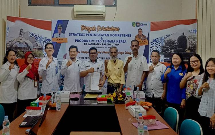 Disnakertranskop UKM Barito Utara Gelar Rapat Dewan Pengupahan Daerah Usulan UMK 2024