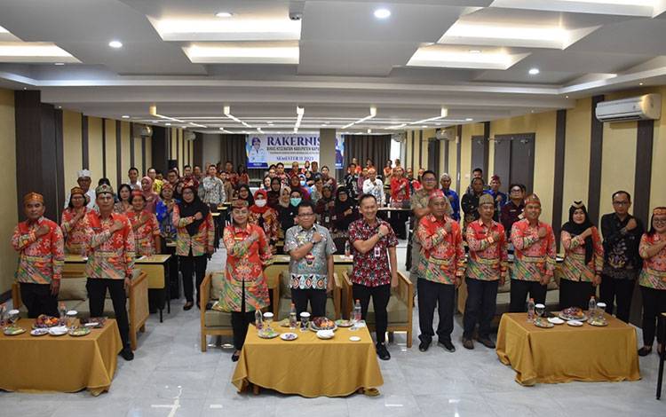 Suasana saat?Dinkes Kapuas menggelar Rakernis Bidang Kesehatan semester II, bertempat di Ballroom Fovere pada Kamis, 23 November 2023. (FOTO: IST)