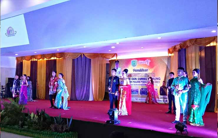 Pj Bupati Pulang Pisau Hadiri Malam Grand Final Pemilihan Putra Putri Pariwisata