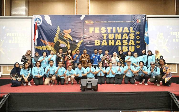 Pembinaan Lembaga Terkait Pengutamaan Bahasa Negara untuk Kualitas Berbahasa di Ruang Publik