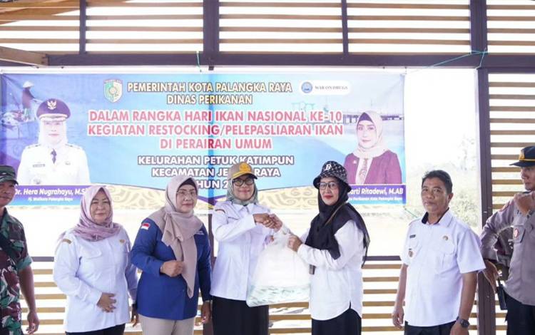 Pj Wali Kota Palangka Raya Pastikan Tindak Tegas Pelaku Ilegal Fishing