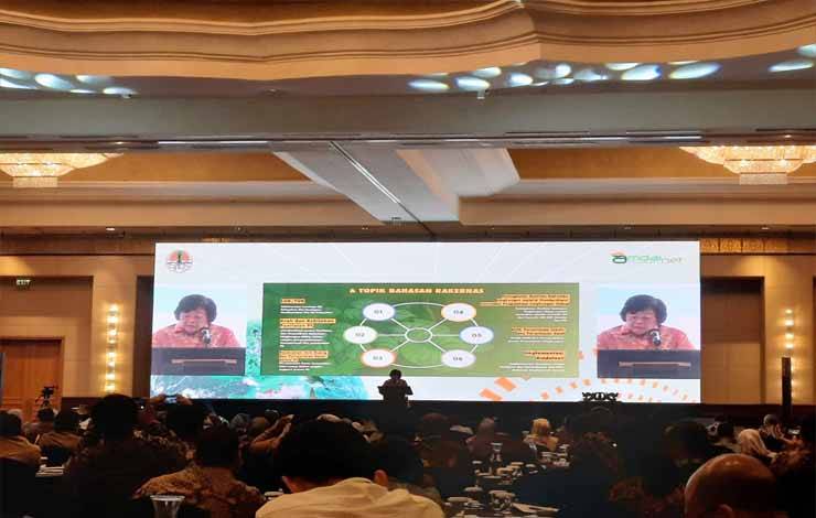 Acara rakernas Amdal dibuka oleh Menteri LHK, Siti Nurbaya.(FOTO: Dokumentasi Prof Rahmawaty untuk Borneonews)