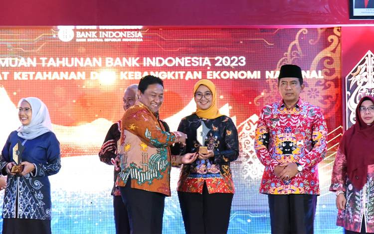 Wagub Kalteng Ajak Semua Pihak Beri Dukungan Pengembangan UMKM