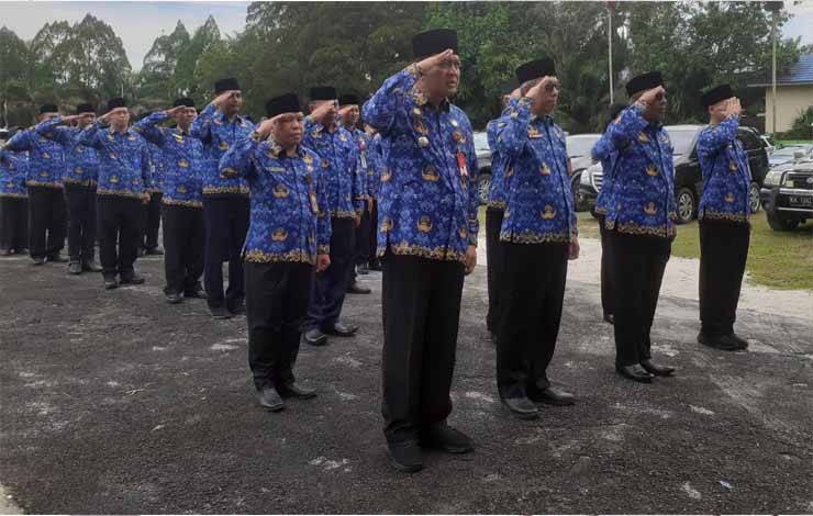 Peringati HUT Korpri ke 52, Pemkab Kobar Ziarah Taman Makam Pahlawan?