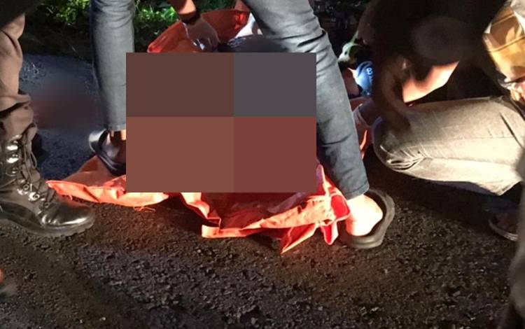 Seorang Warga Ditemukan Bersimbah Darah Usai Pesta Pernikahan