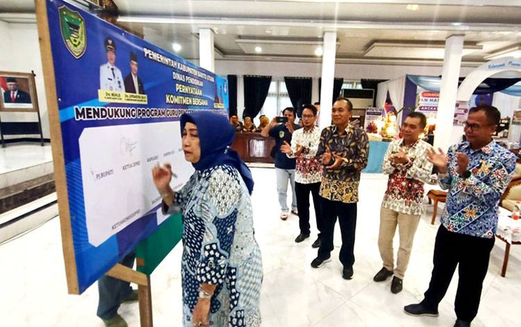 Ketua DPRD Barut Dorong Guru Gerakkan Komunitas Belajar
