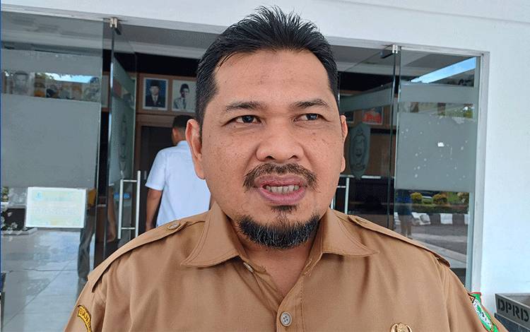 Pelaksana tugas Kepala Dinas PUPRPPRKP Kotim Kaspul Zein. (FOTO: DEWIP)