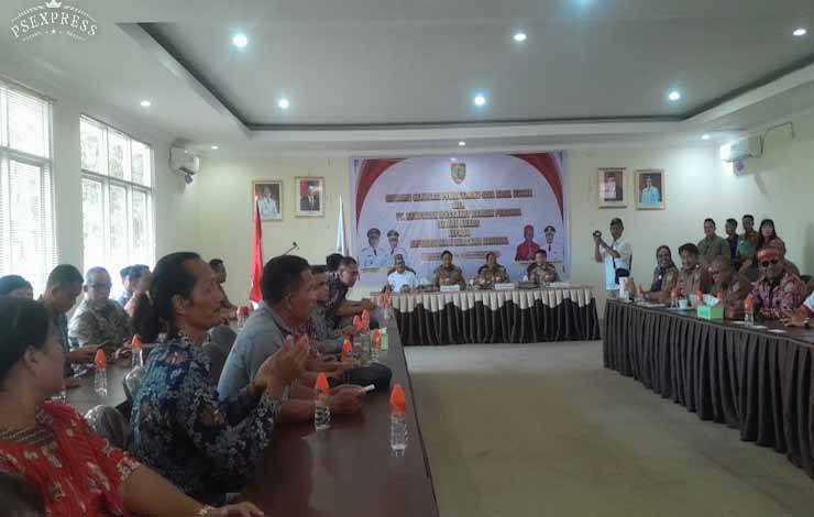 Penyerahan SHU PT. HMBP kepada Warga Desa Bangkal Menghasilkan Beberapa Point Penting