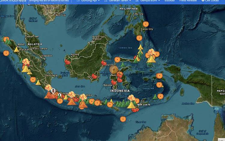 PVMBG Pantau 24 Jam Peningkatan Aktivitas Gunung Api di Indonesia