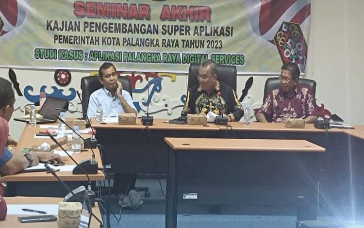 Seminar akhir kajian aplikasi digital service Pemko Palangka Raya. (FOTO: HENDRI)