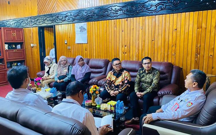 Dapat Kunjungan Presiden AIC Co.Ltd, Farid Wajdi Tekankan Peluang Lulusan Kalteng Berkarir di Jepang