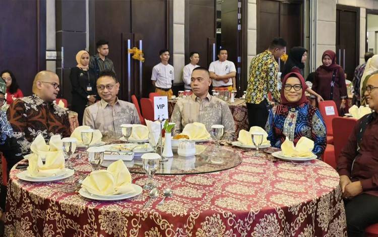 Pj Wali Kota Palangka Raya Ikuti Raker Komwil V Apeksi
