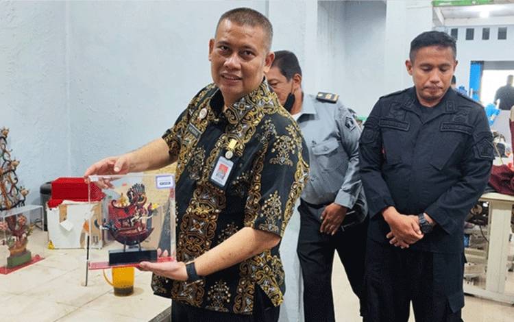Kakanwil Hukum dan HAM Kalteng Meninjau Fasilitas Pemasyarakatan di Palangka Raya