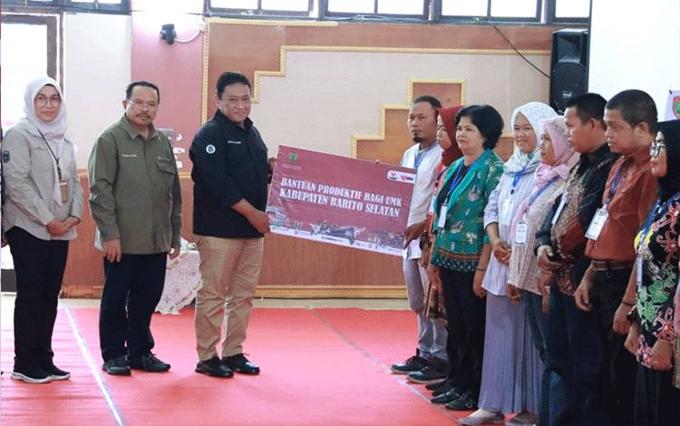 Pemprov Kalteng Salurkan Bantuan Penerima Manfaat