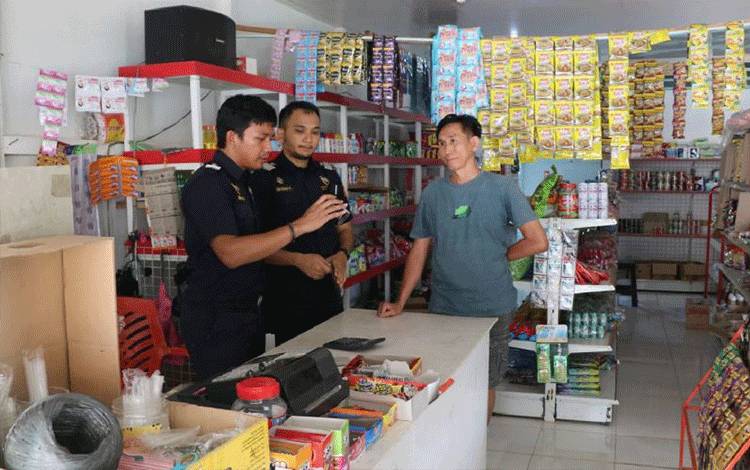 Bea Cukai Sita 14.982 Batang Rokok Ilegal di Perbatasan RI-Malaysia