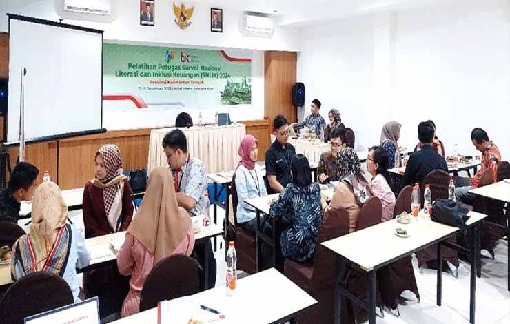 OJK dan BPS Kalteng Adakan Pelatihan Petugas Survei Nasional Literasi dan Inklusi Keuangan 2024
