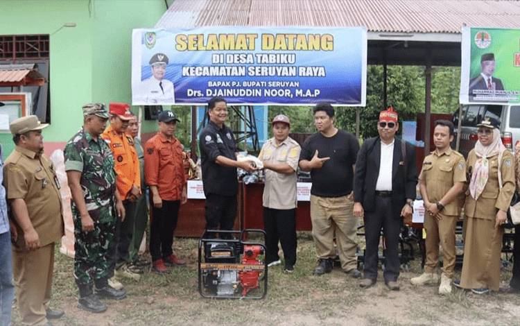 Pj Bupati Seruyan Kunjungi Desa Tabiku