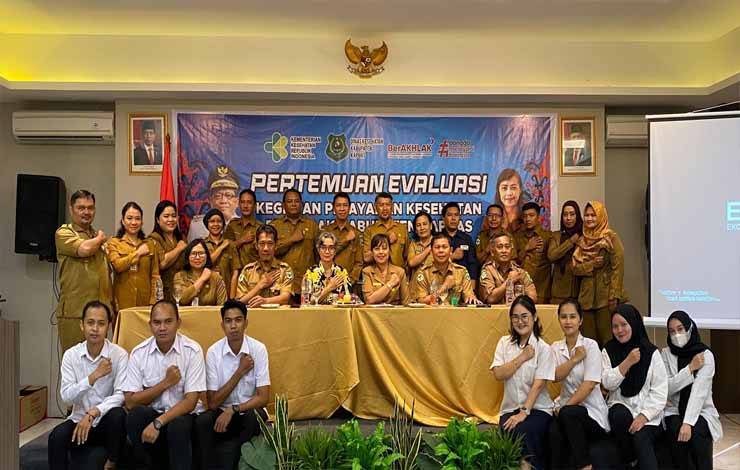 Dinkes Kapuas Adakan Pertemuan Evaluasi Pelaksanaan Pelayanan Kesehatan Bergerak 2023