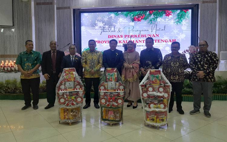 Disbun Kalteng Menggelar Natal 2023 Berlangsung Meriah, Bertabur Hadiah