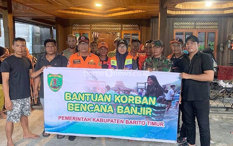 Camat Pematang Karau dan Tim Gabungan Salurkan Bantuan Banjir ke Desa Muara Pelantau