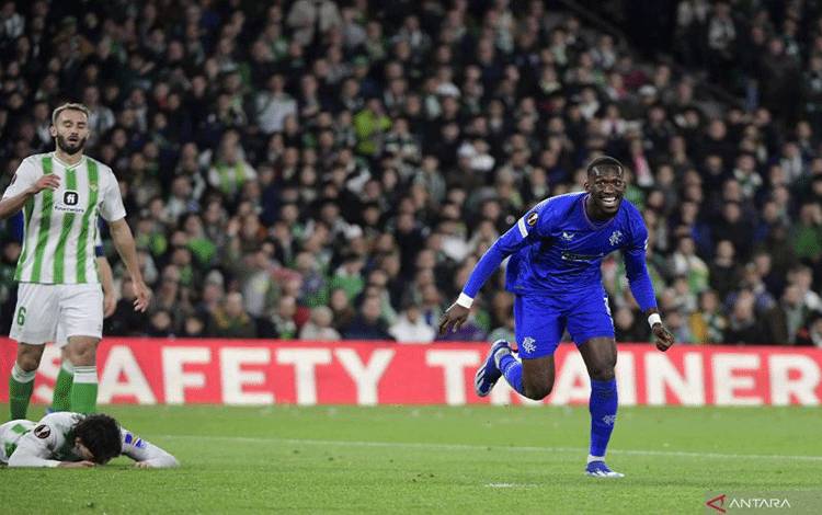 Rangers Melaju ke 16 Besar Setelah Tundukkan Real Betis 2-1