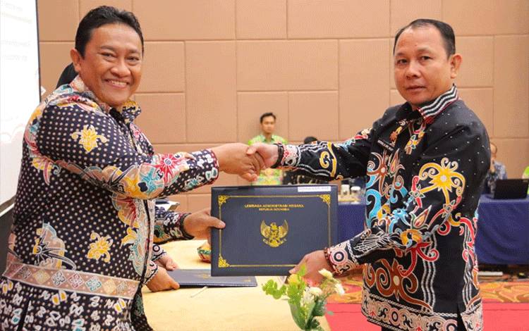 Kepala DPMPTSP Kalteng Masuk 10 Pesrta Terbaik Pelatihan Kepemimpinan Nasional Tingkat II