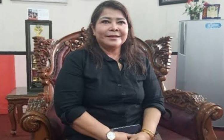 Nenie Ajak Masyarakat Tidak Panik Belanja Jelang Nataru