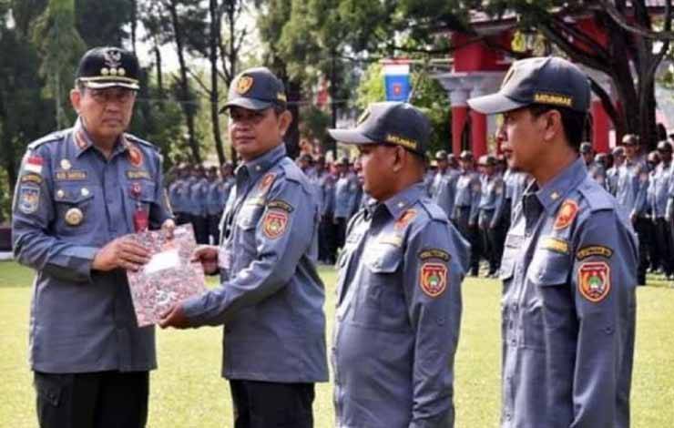 Pemkab Kobar Tingkatkan Kompetensi Satlinmas Guna Sukseskan Pemilu