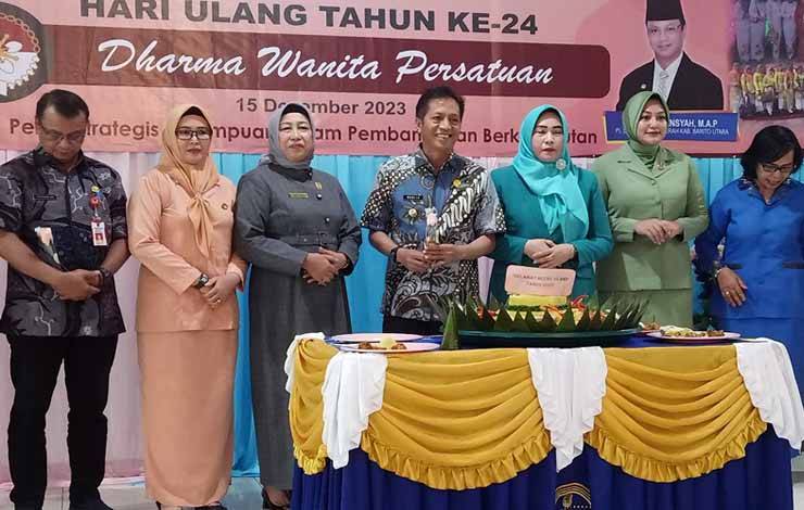Ketua DPRD Ajak Ketua dan Anggota DWP Tingkatkan Semangat Bangun Barito Utara