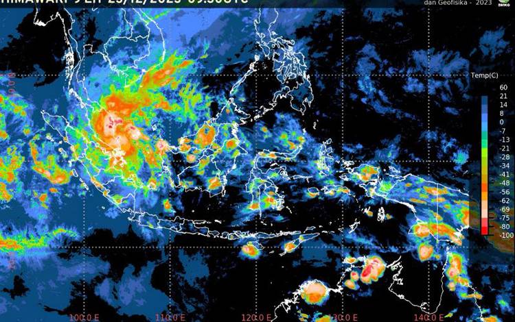 BMKG Imbau Masyarakat Waspada Potensi Hujan Lebat hingga Panas Terik