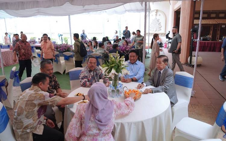 Wagub Safari Natal ke Sejumlah Tokoh Kalteng
