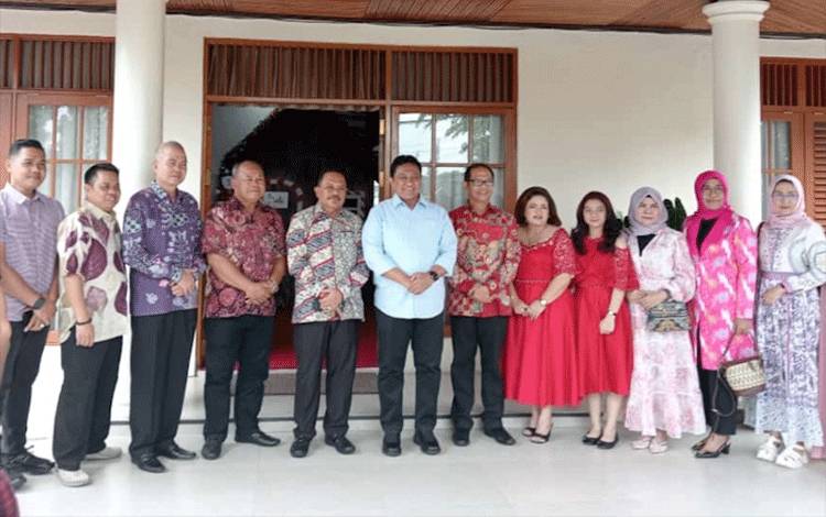 Momen Natal Jadi Ajang Sinergitas UPR dan Pemprov Kalteng Membangun SDM
