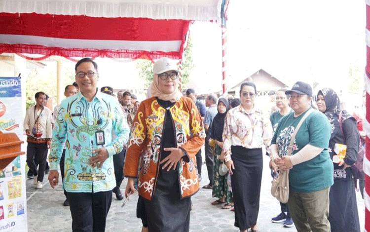 Pj Wali Kota Palangka Raya Jamin Peluang Berkarir Bagi Perempuan Setara