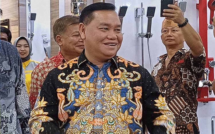 Bupati Kotim Berharap Wisata Buaya Disetujui Agar Menarik Kunjungan Wisatawan Asing