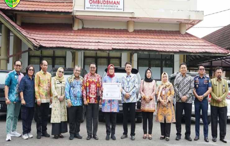 Pj Wali Kota Palangka Raya: Jangan Euforia Atas Prestasi Zona Hijau Layanan Publik