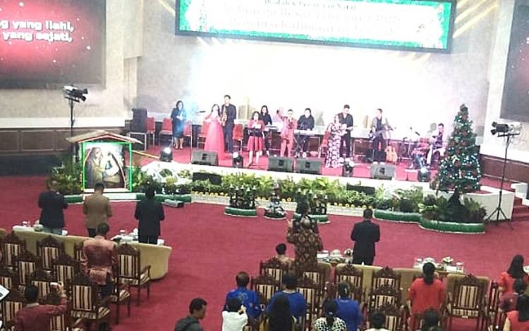 Keluarga Besar DPRD Kalteng Gelar Perayaan Natal Bersama