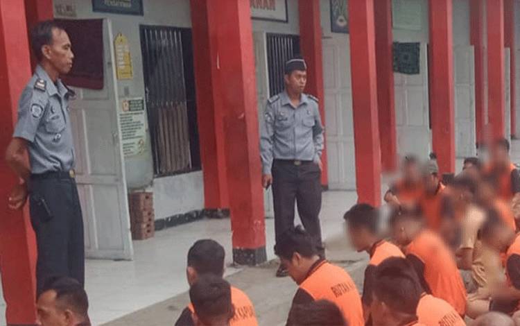 Kepala KPR Rutan Kapuas Berikan Wejangan kepada WBP