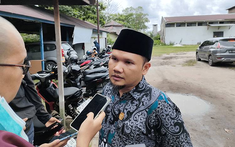 Ketua KPU Palangka Raya Joko Anggoro. (Foto : PATHUR)