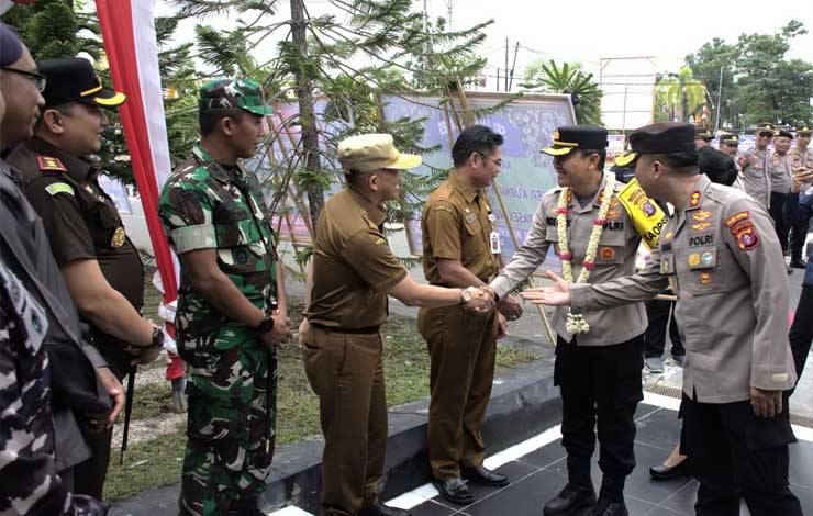 Resmi Jabat Kapolres Kapuas, AKBP Gede Pasek Muliadnyana Tiba di Mapolres