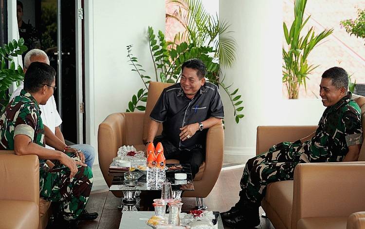Ketua DPRD Kalteng Terima Kunjungan Danrem 102/Pjg